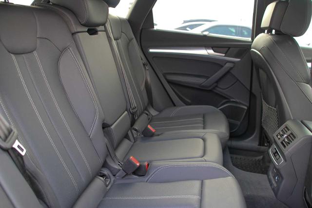2024 Audi Q5 Vehicle Photo in SUGAR LAND, TX 77478