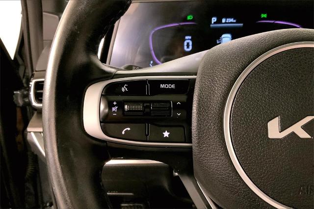 2023 Kia Sportage Vehicle Photo in Lees Summit, MO 64086