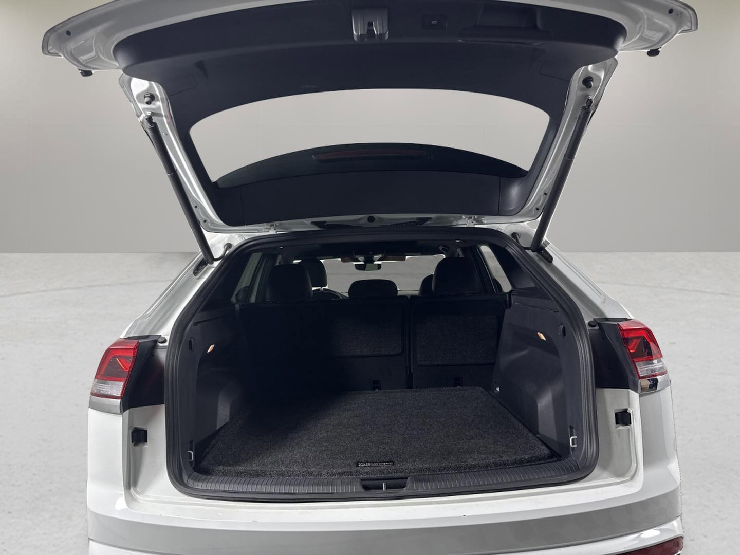 2021 Volkswagen Atlas Cross Sport Vehicle Photo in Georgetown, TX 78626