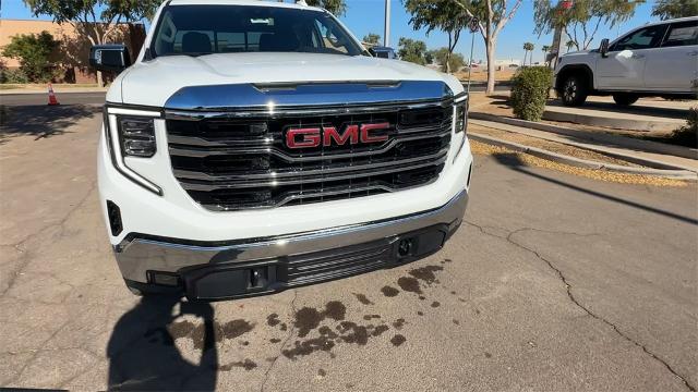 2025 GMC Sierra 1500 Vehicle Photo in GOODYEAR, AZ 85338-1310