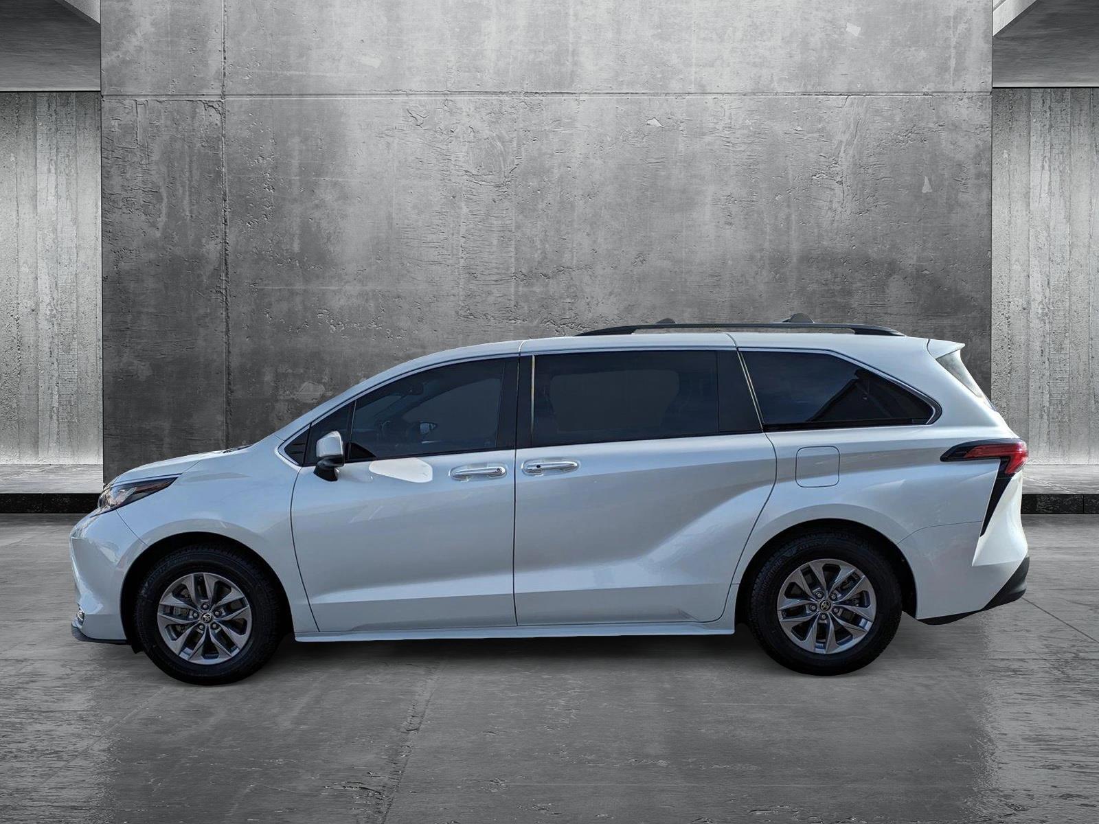 2022 Toyota Sienna Vehicle Photo in Las Vegas, NV 89149