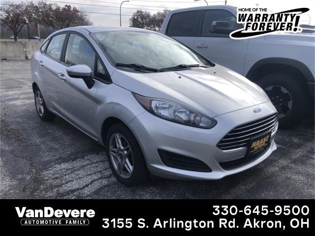 2017 Ford Fiesta Vehicle Photo in Akron, OH 44312