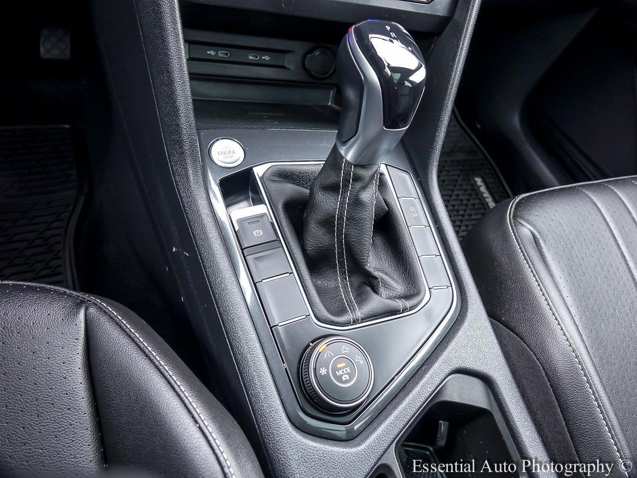 2022 Volkswagen Tiguan Vehicle Photo in Saint Charles, IL 60174