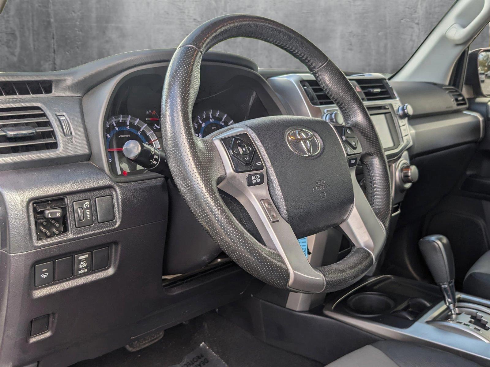 2019 Toyota 4Runner Vehicle Photo in St. Petersburg, FL 33713