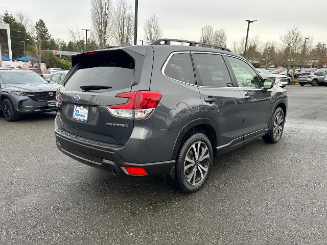 2022 Subaru Forester Limited photo 5