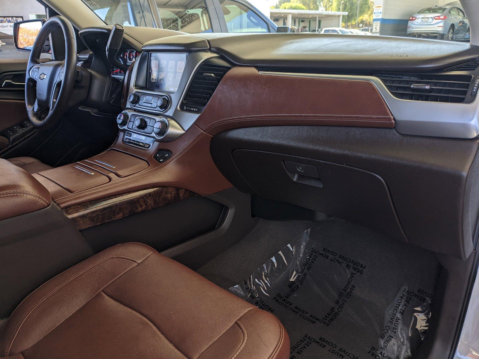 2020 Chevrolet Tahoe Vehicle Photo in VALENCIA, CA 91355-1705