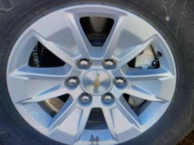 Used 2024 Chevrolet Silverado 1500 Work Truck with VIN 3GCNAAED7RG382198 for sale in Tinley Park, IL