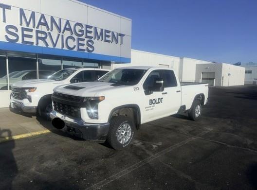2021 Chevrolet Silverado 2500 HD Vehicle Photo in APPLETON, WI 54914-8833