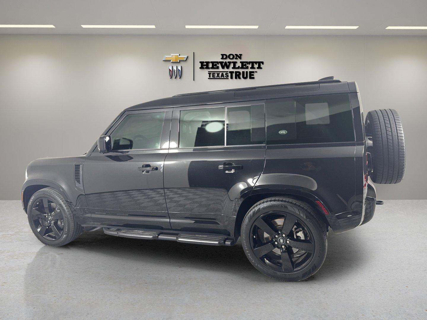 2024 Land Rover Defender Vehicle Photo in GEORGETOWN, TX 78626-7508