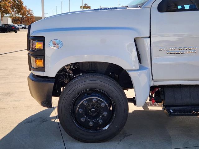 2024 Chevrolet Silverado Chassis Cab Vehicle Photo in LEWISVILLE, TX 75067