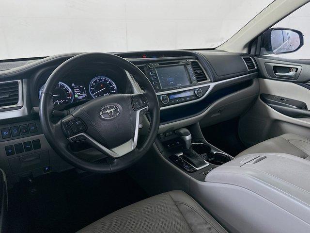 2018 Toyota Highlander Vehicle Photo in Flemington, NJ 08822