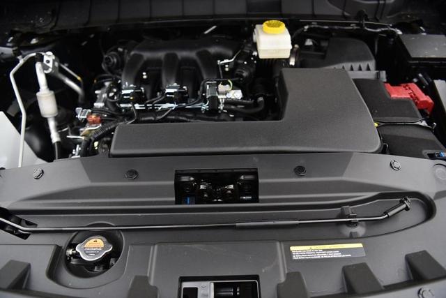 2025 Nissan Pathfinder Vehicle Photo in Ballwin, MO 63011