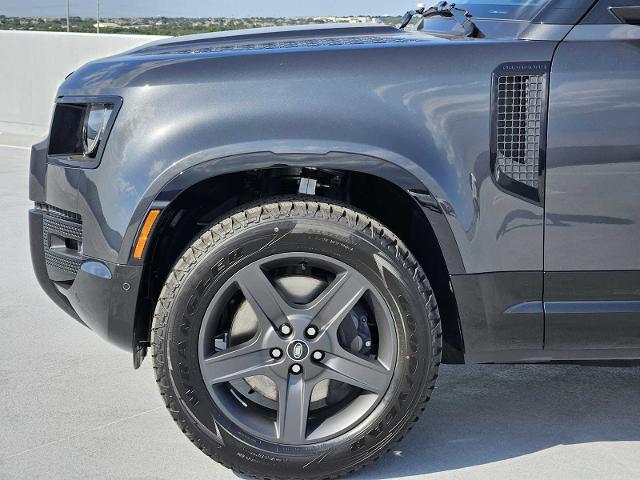 2025 Defender Vehicle Photo in AUSTIN, TX 78717