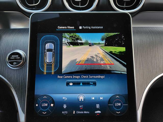 2025 Mercedes-Benz GLC Vehicle Photo in HOUSTON, TX 77079