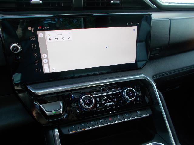 2023 GMC Sierra 1500 Vehicle Photo in LOWELL, MA 01852-4336