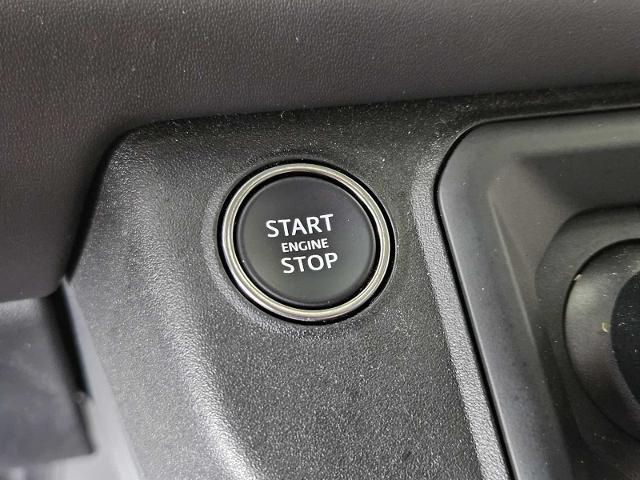 2024 Defender Vehicle Photo in AUSTIN, TX 78717