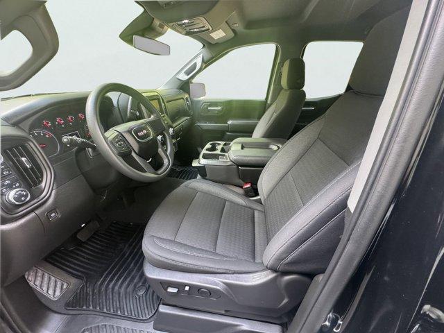 2023 GMC Sierra 1500 Vehicle Photo in LEOMINSTER, MA 01453-2952