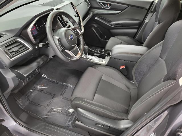 2024 Subaru Ascent Vehicle Photo in Green Bay, WI 54304