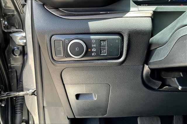 2024 Ford Explorer Vehicle Photo in San Antonio, TX 78230