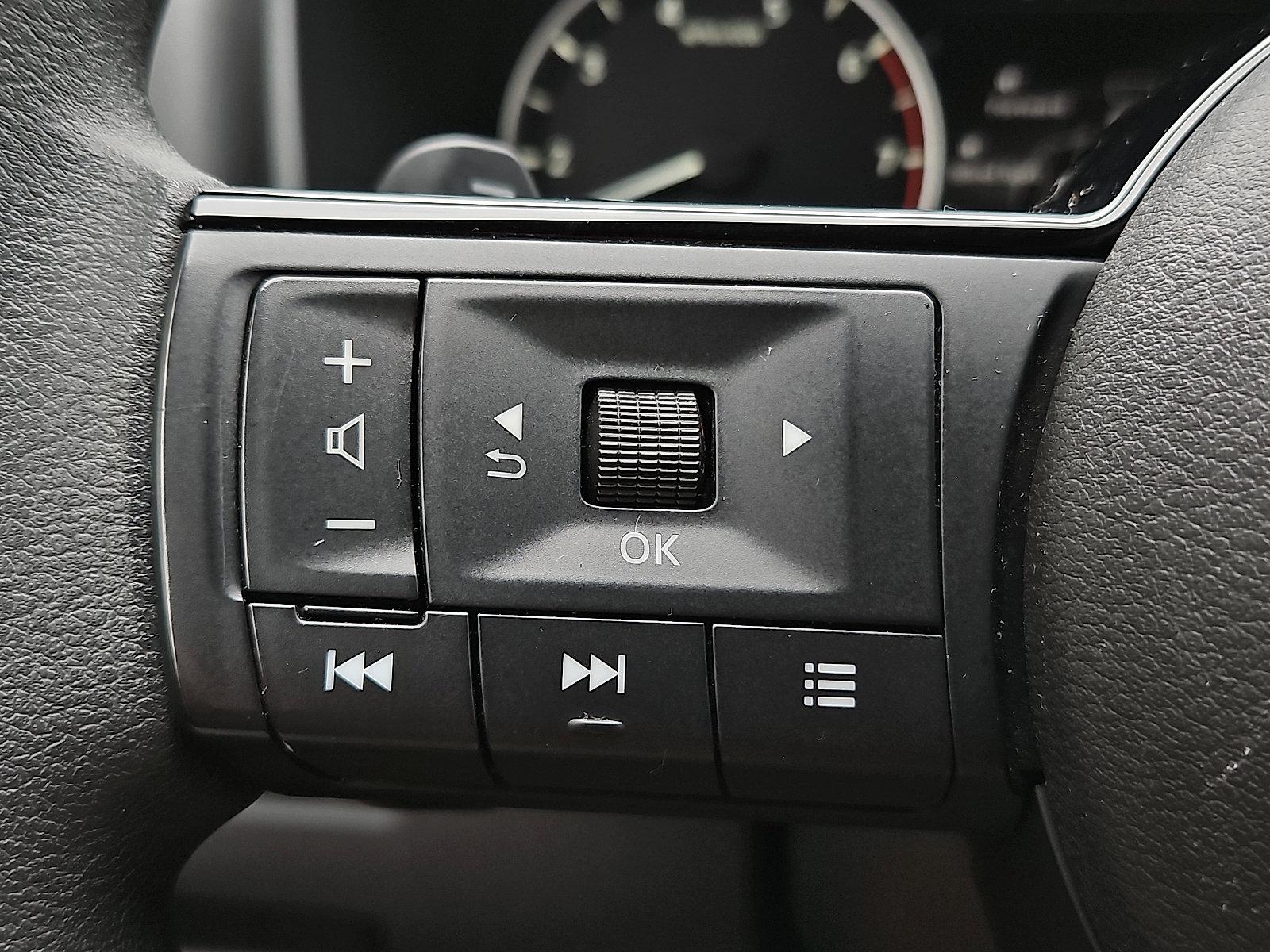 2021 Nissan Rogue Vehicle Photo in Jenkintown, PA 19046