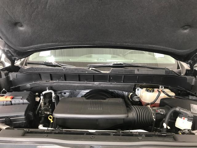 2021 Chevrolet Silverado 1500 Vehicle Photo in GREEN BAY, WI 54303-3330