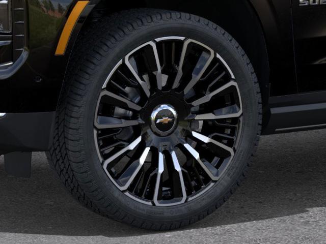 2025 Chevrolet Suburban Vehicle Photo in KANSAS CITY, MO 64114-4502