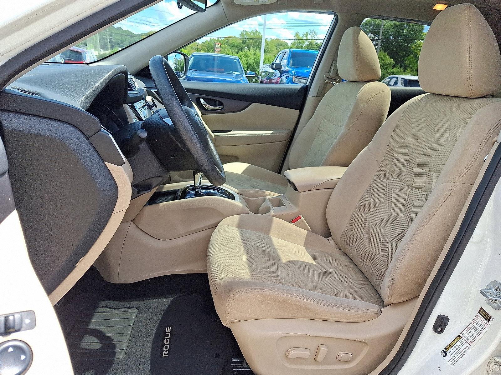 2016 Nissan Rogue Vehicle Photo in BETHLEHEM, PA 18017-9401