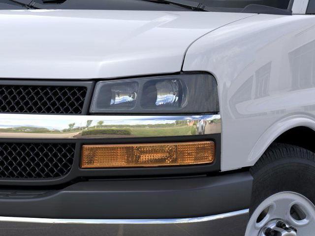 2025 Chevrolet Express Cargo Van Vehicle Photo in KANSAS CITY, MO 64114-4502