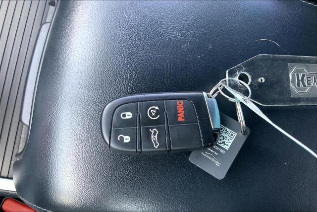 2023 Dodge Charger Vehicle Photo in Kansas City, MO 64114