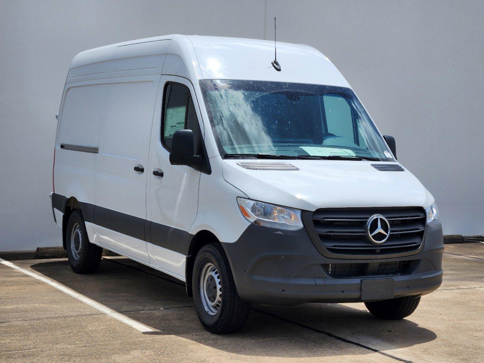 2024 Mercedes-Benz Sprinter Cargo Van Vehicle Photo in HOUSTON, TX 77079