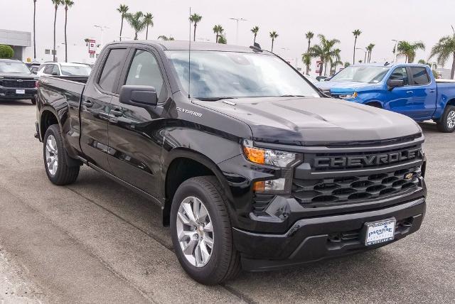 2025 Chevrolet Silverado 1500 Vehicle Photo in VENTURA, CA 93003-8585