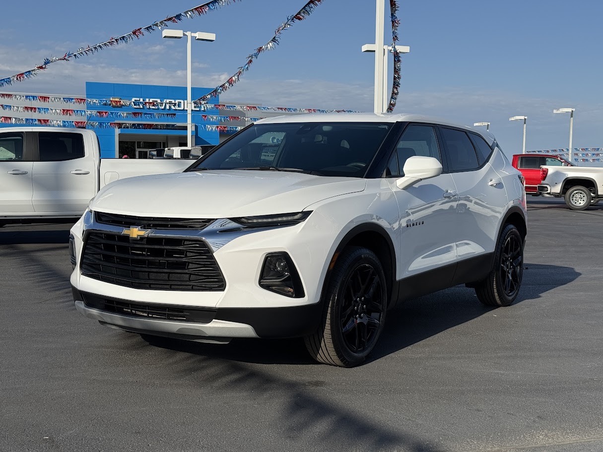 2021 Chevrolet Blazer Vehicle Photo in BOONVILLE, IN 47601-9633