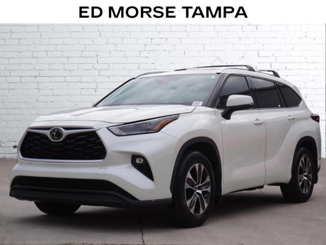 2021 Toyota Highlander Vehicle Photo in TAMPA, FL 33612-3404