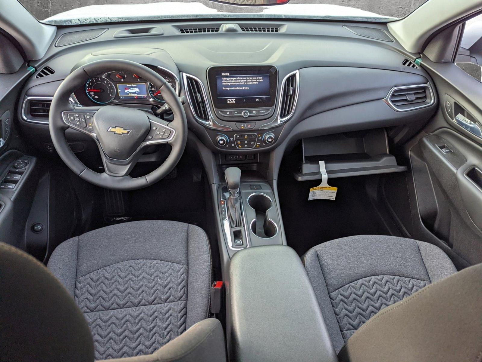 2024 Chevrolet Equinox Vehicle Photo in PEMBROKE PINES, FL 33024-6534