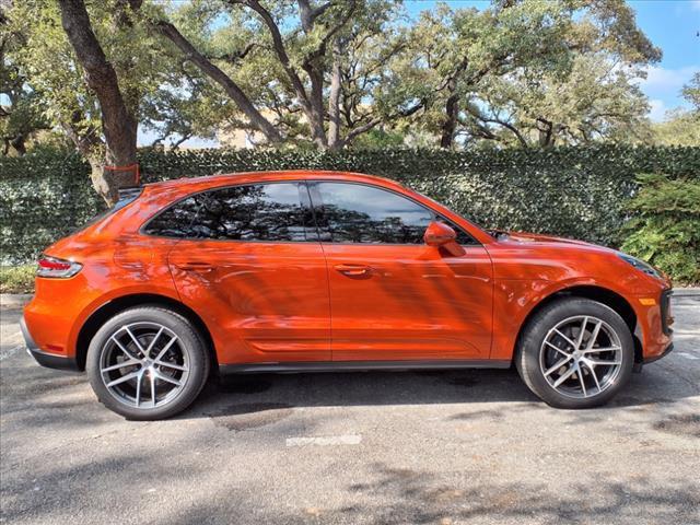 2024 Porsche Macan Vehicle Photo in SAN ANTONIO, TX 78230-1001