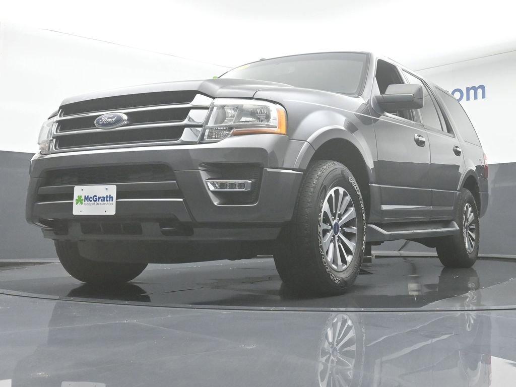 2017 Ford Expedition Vehicle Photo in Cedar Rapids, IA 52402