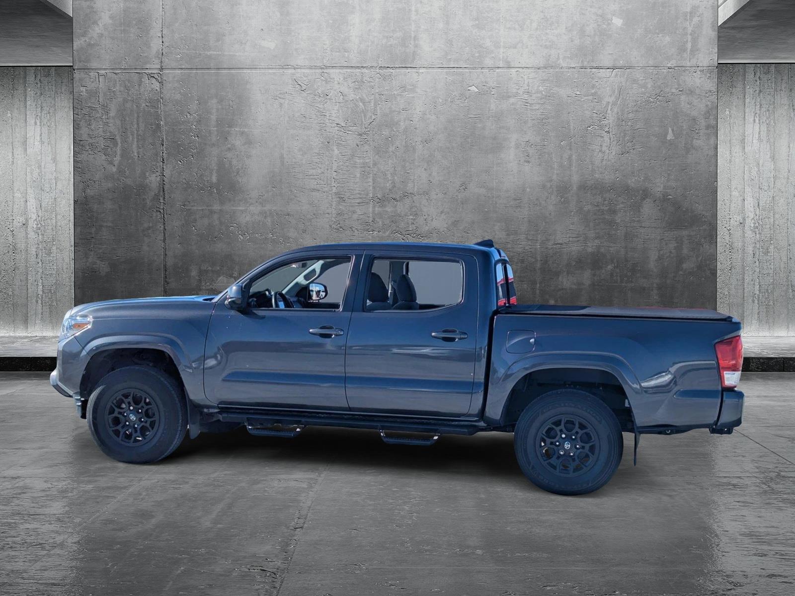 2017 Toyota Tacoma Vehicle Photo in Ft. Myers, FL 33907