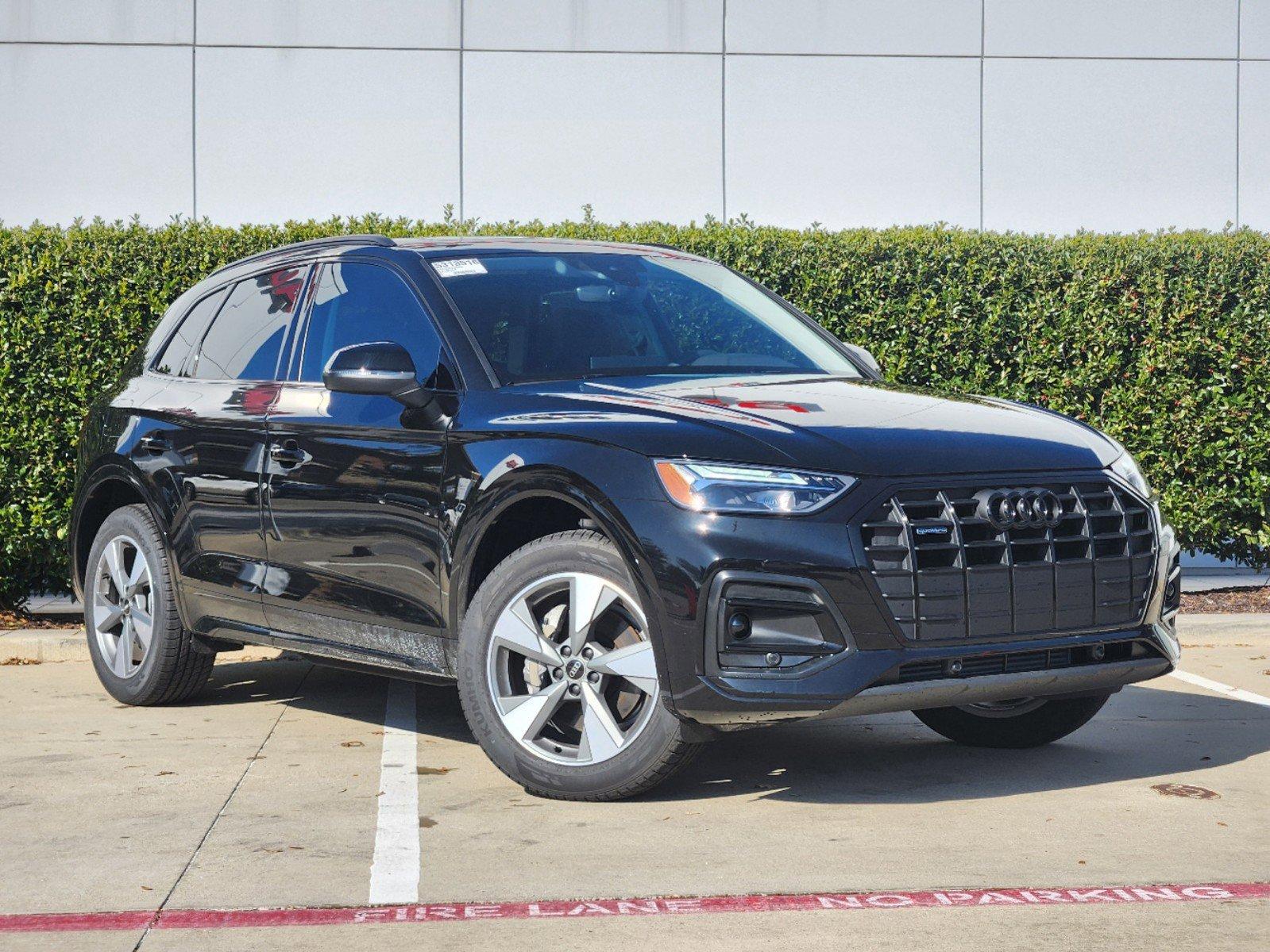 2025 Audi Q5 Vehicle Photo in MCKINNEY, TX 75070