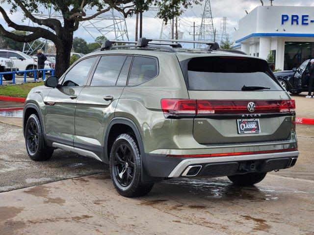 2024 Volkswagen ATLAS Vehicle Photo in SUGAR LAND, TX 77478-0000