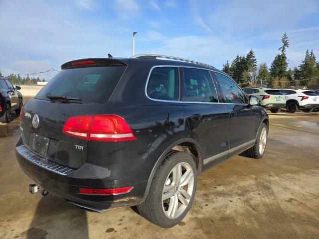 2012 Volkswagen Touareg Vehicle Photo in EVERETT, WA 98203-5662