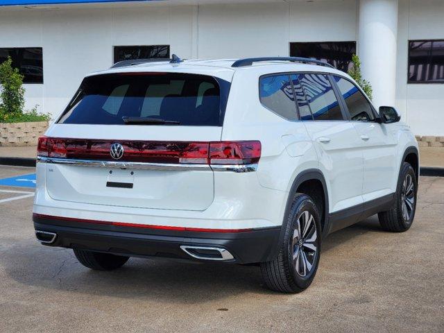 2024 Volkswagen Atlas Vehicle Photo in SUGAR LAND, TX 77478-0000