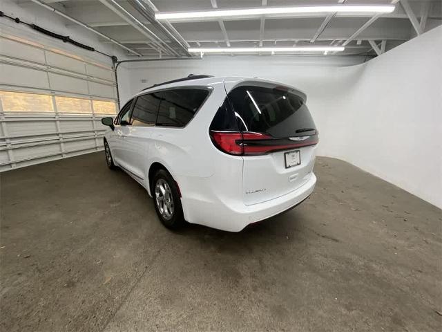 2023 Chrysler Pacifica Vehicle Photo in PORTLAND, OR 97225-3518