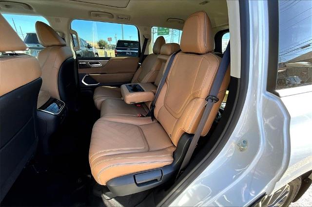 2025 INFINITI QX80 Vehicle Photo in San Antonio, TX 78230