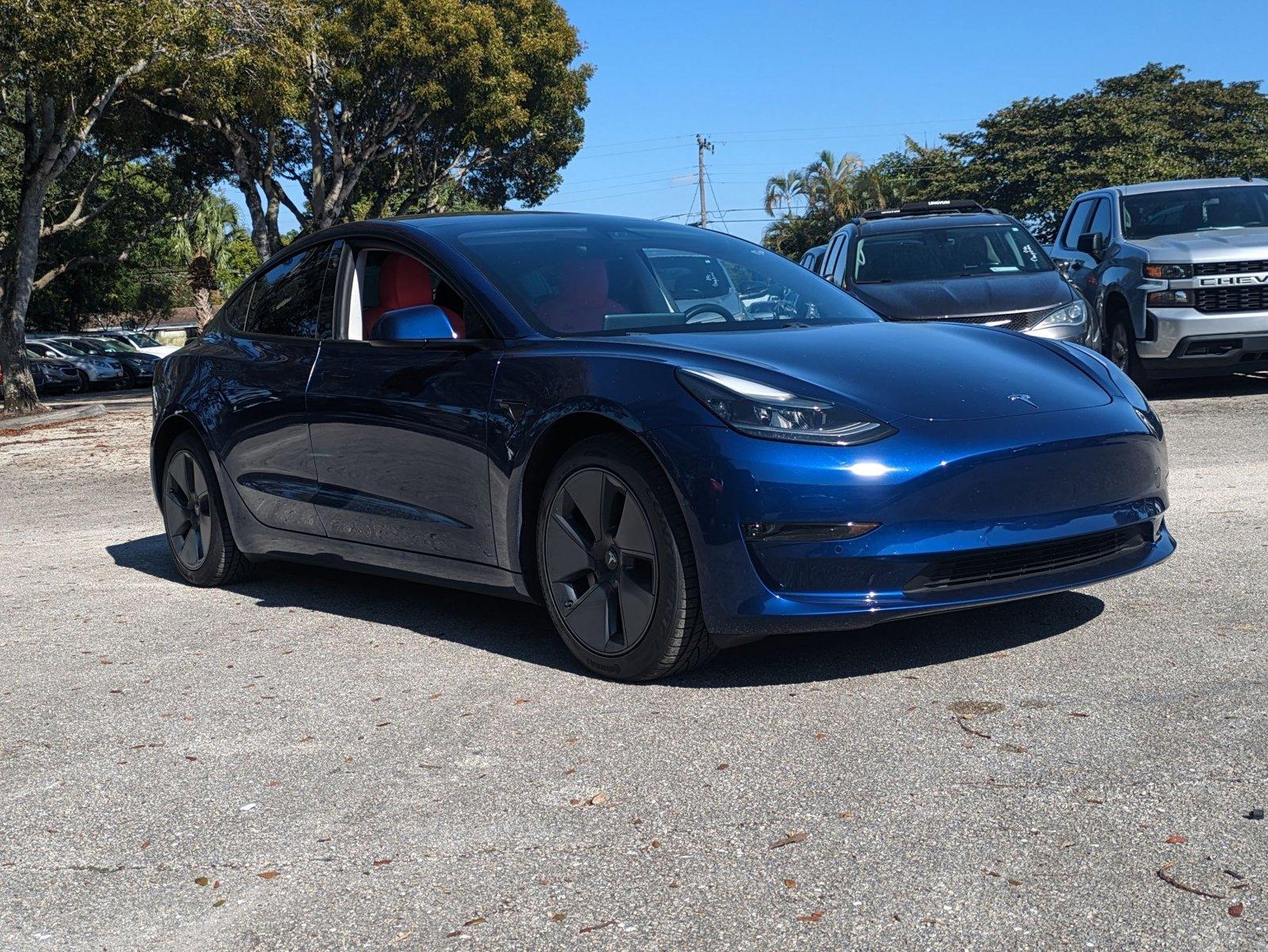 2021 Tesla Model 3 Vehicle Photo in GREENACRES, FL 33463-3207