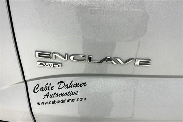 2021 Buick Enclave Vehicle Photo in TOPEKA, KS 66609-0000