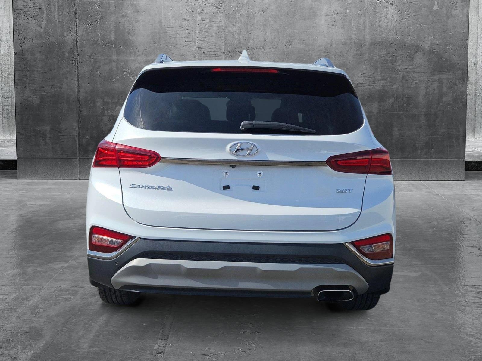 2020 Hyundai Santa Fe Vehicle Photo in GILBERT, AZ 85297-0446