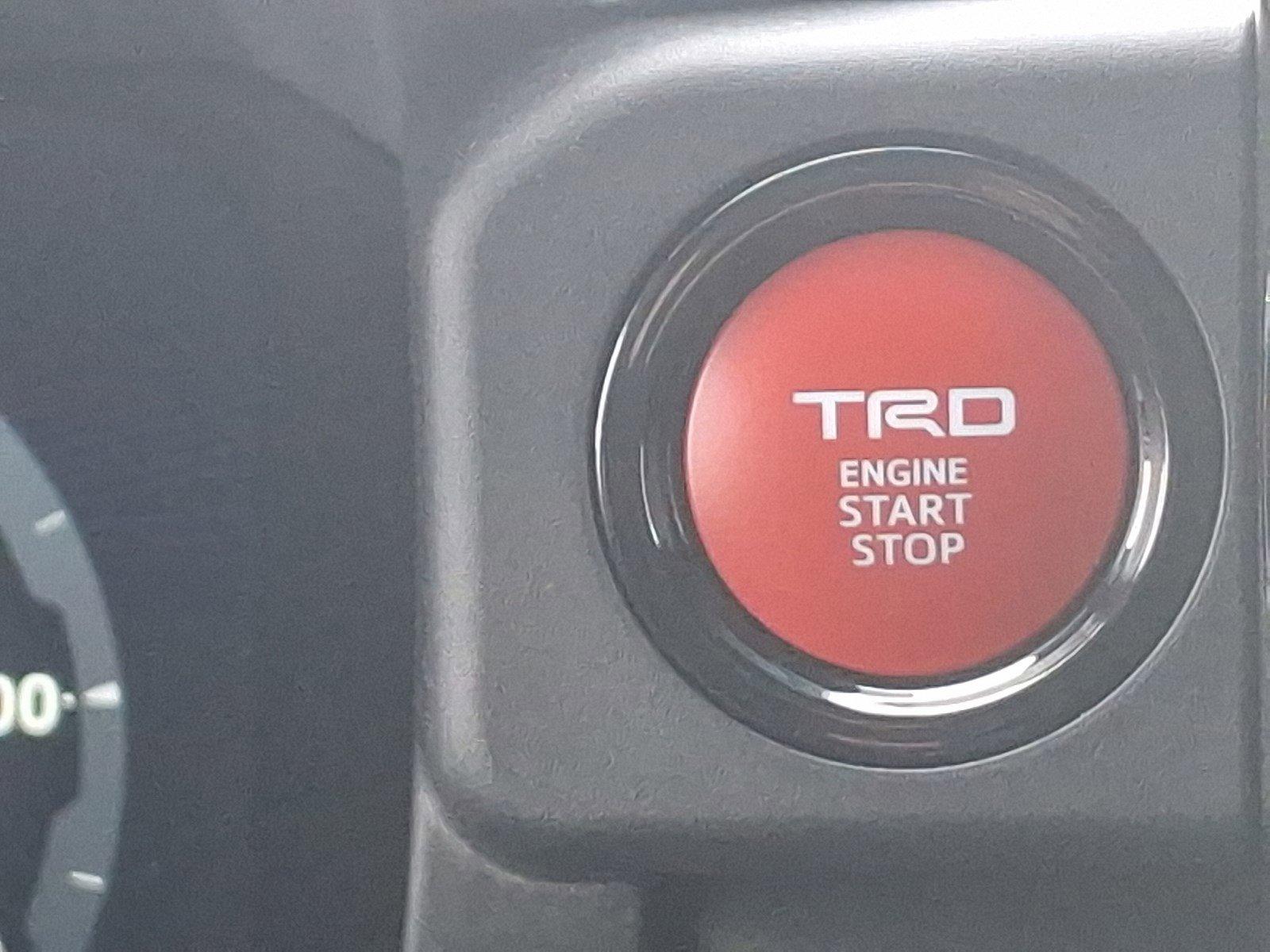 2025 Toyota Tacoma 4WD Vehicle Photo in Harrisburg, PA 17111