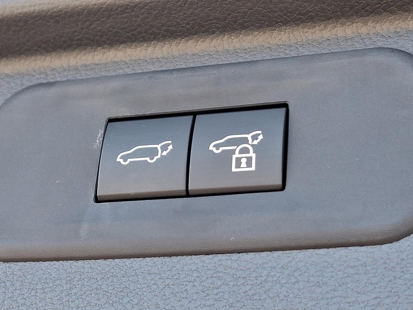 2024 Toyota Grand Highlander Vehicle Photo in Trevose, PA 19053