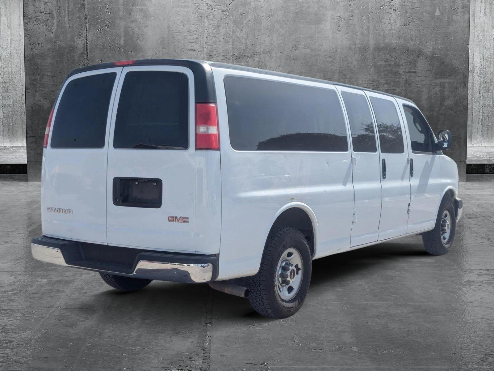 2018 GMC Savana Passenger Vehicle Photo in Corpus Christi, TX 78415