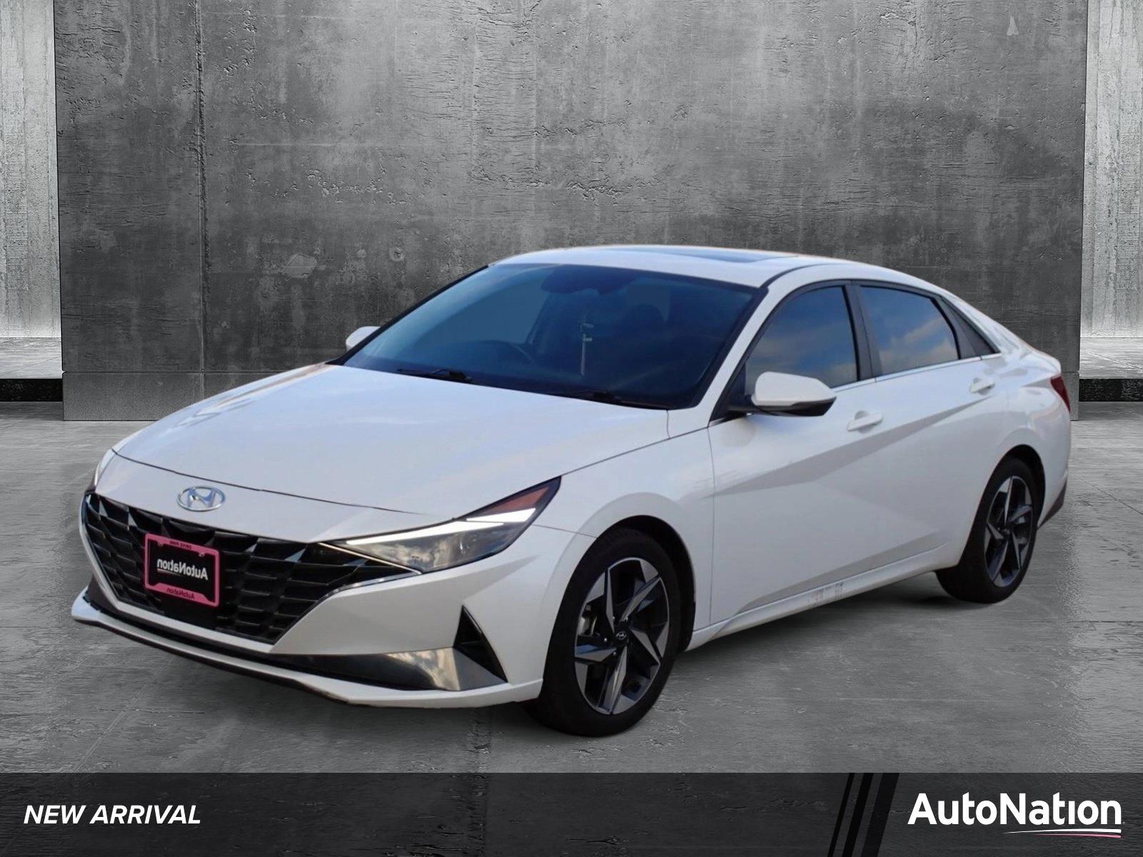 2022 Hyundai Elantra Vehicle Photo in DENVER, CO 80221-3610